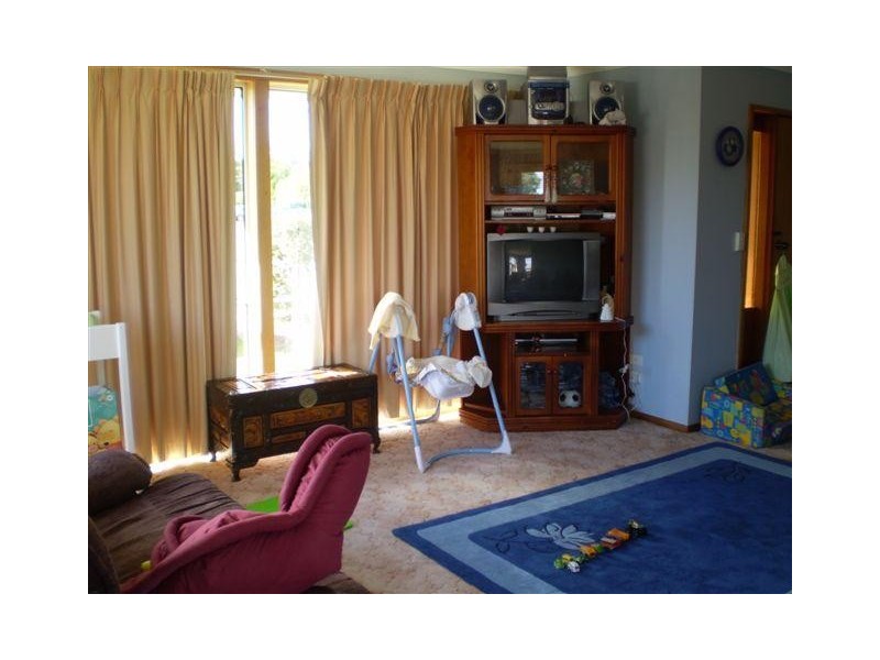 33 William Street, Devonport TAS 7310