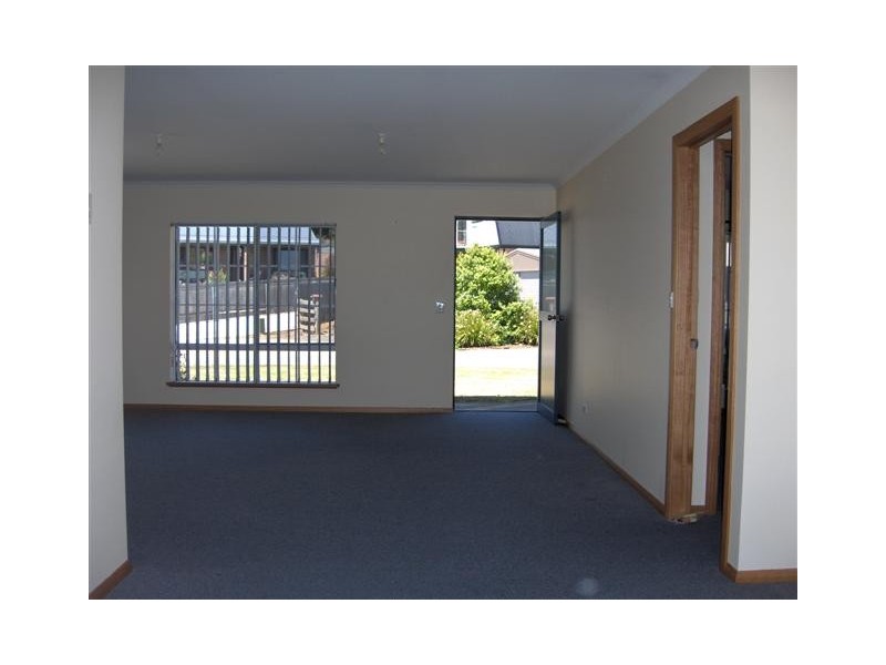 3/11 Elizabeth Street, Ulverstone TAS 7315