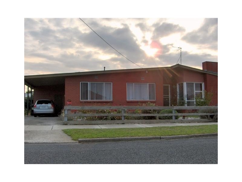 92 Madden Street, Devonport TAS 7310