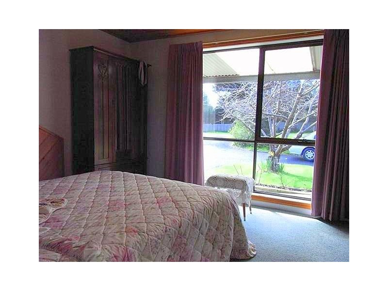 34 Allport Street, Leith TAS 7315