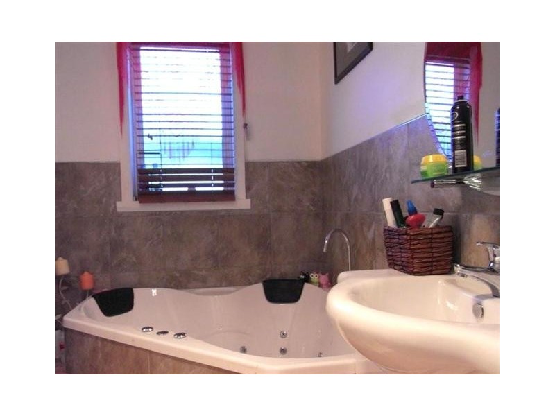 35 Amherst Street, Ulverstone TAS 7315