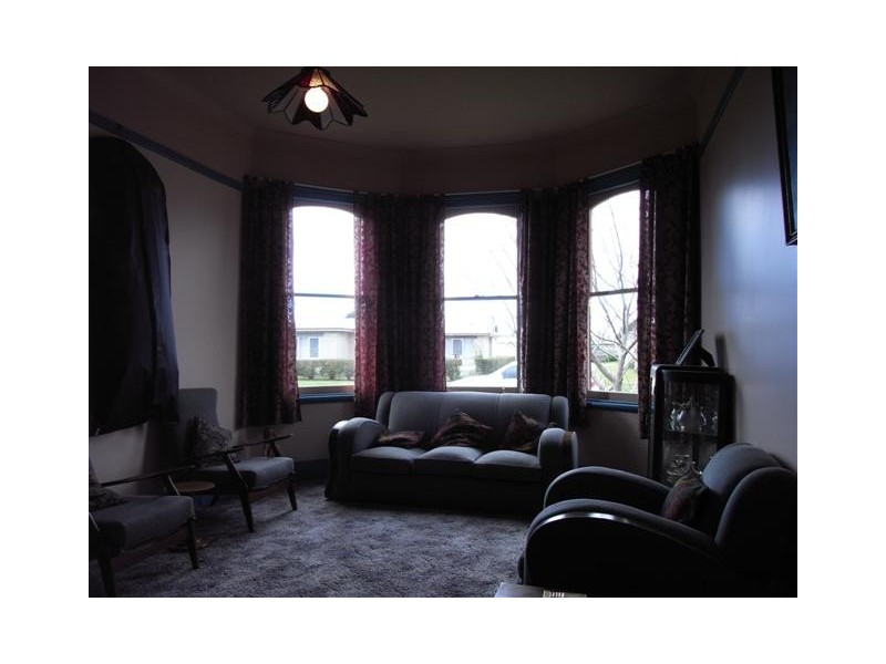 5 Queen Street, Ulverstone TAS 7315