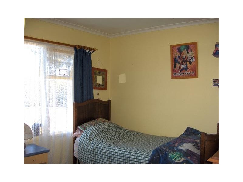 33 Churchill Avenue, Devonport TAS 7310
