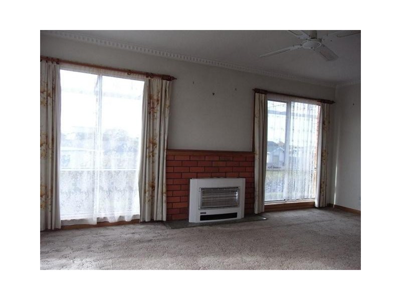 2 Turners Avenue, Turners Beach TAS 7315