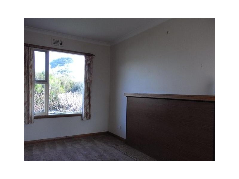 2 Turners Avenue, Turners Beach TAS 7315