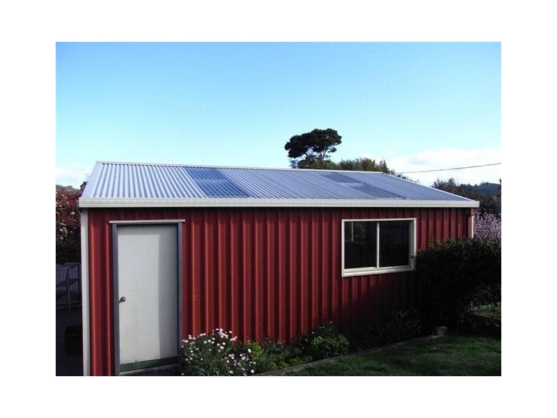 2 Turners Avenue, Turners Beach TAS 7315