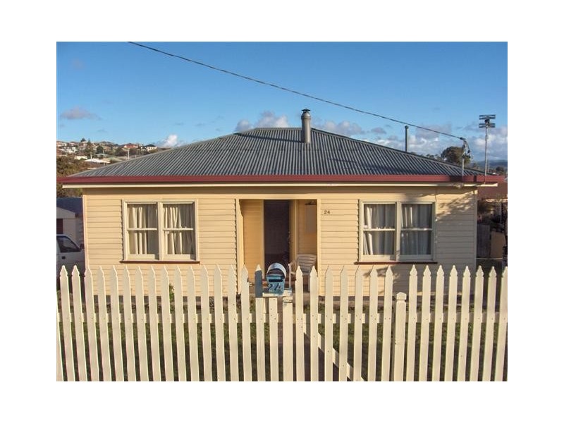 24 Douglas Street, East Devonport TAS 7310