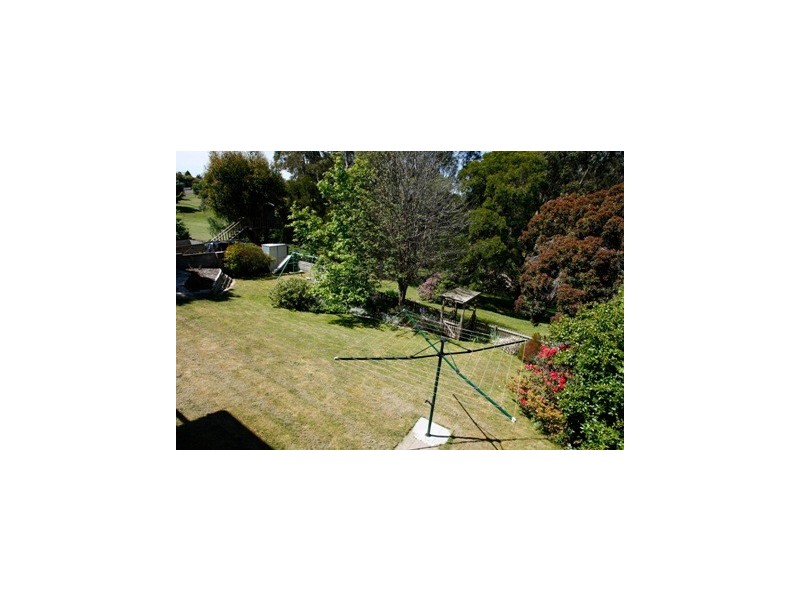 31 Coomera Crescent, Devonport TAS 7310