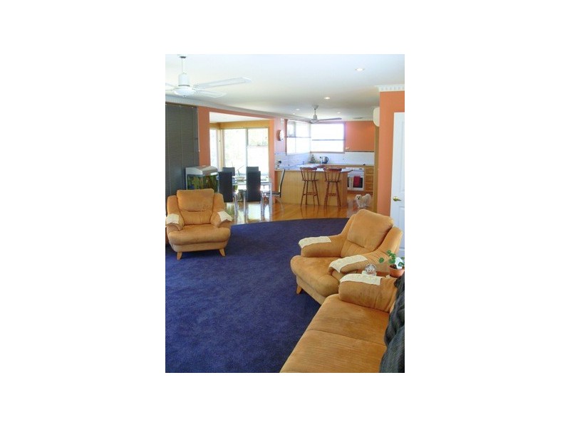 31 Coomera Crescent, Devonport TAS 7310