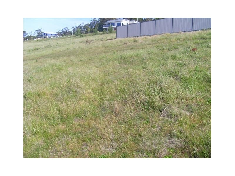 21 McCall Terrace, Stony Rise TAS 7310