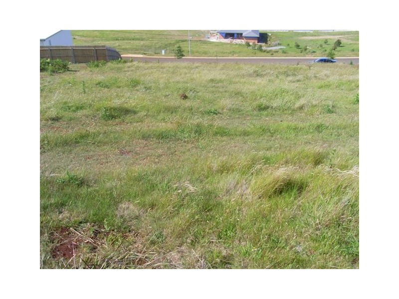 21 McCall Terrace, Stony Rise TAS 7310