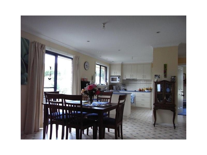 1 Sandhaven Crescent, Sulphur Creek TAS 7316