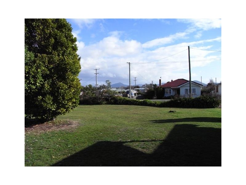 63  Leven Street, Ulverstone TAS 7315