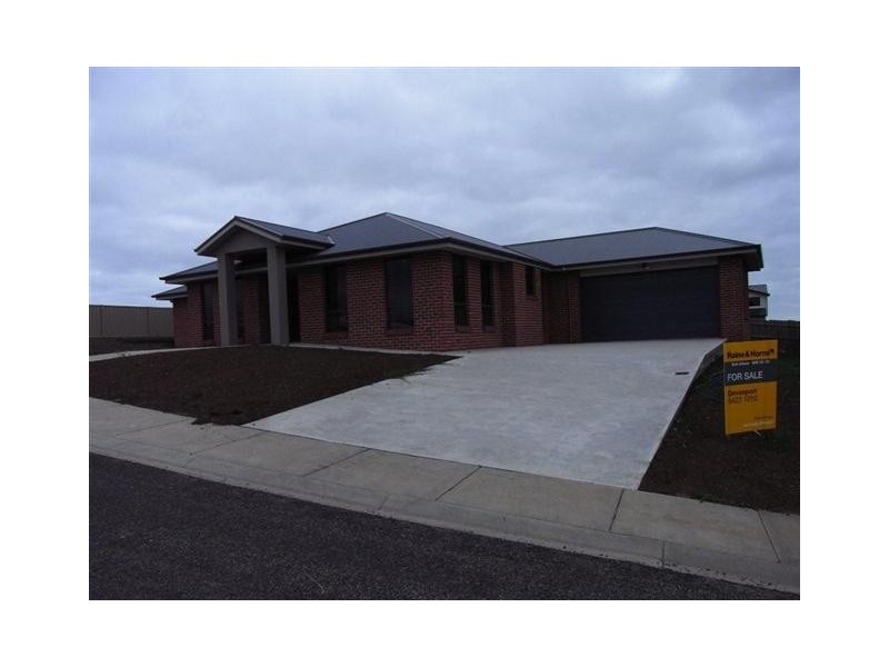 6 Gisellevista Court, Ulverstone TAS 7315