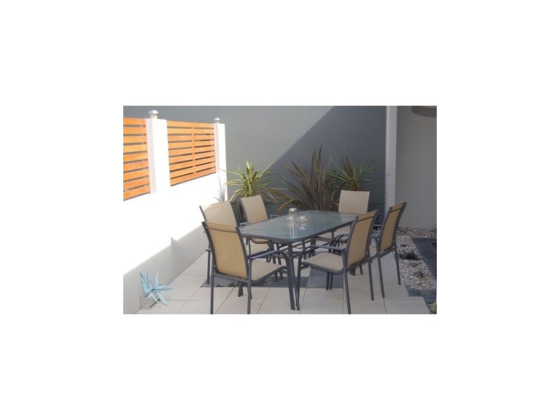 3/79 Nixon Street, Devonport TAS 7310