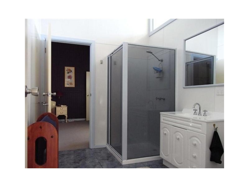 30 King Edward Street, Penguin TAS 7316