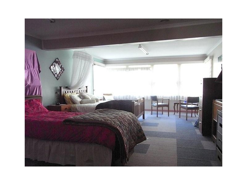 30 King Edward Street, Penguin TAS 7316