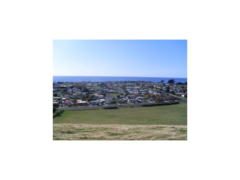 15 Upper Drew Street, East Devonport TAS 7310