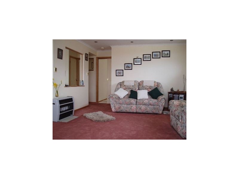8d Bayview Village, East Devonport TAS 7310