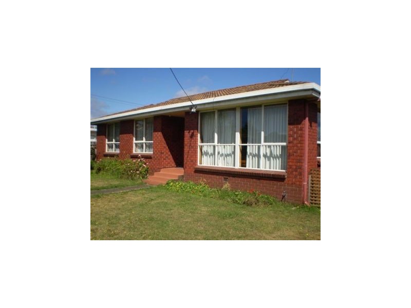 33 William Street, Devonport TAS 7310