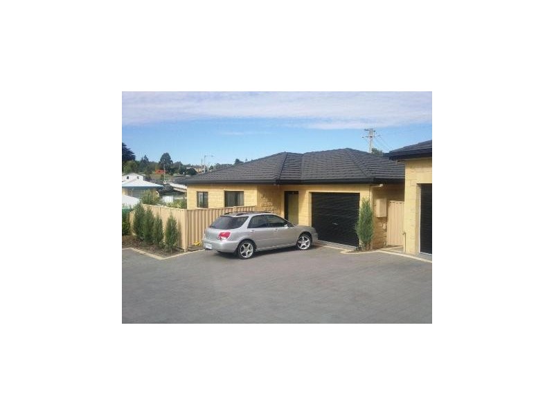 5/2 Dana Drive, Devonport TAS 7310