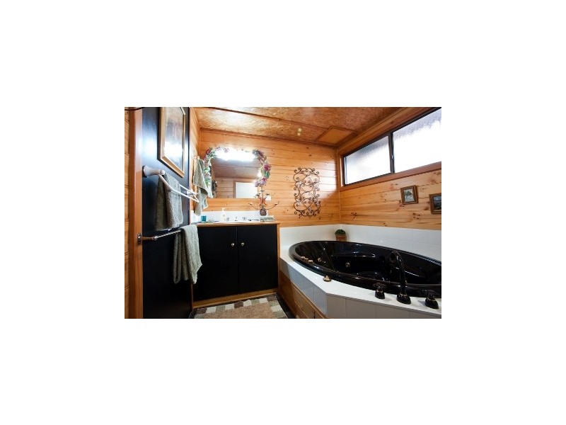 10 Billing Road, Sheffield TAS 7306