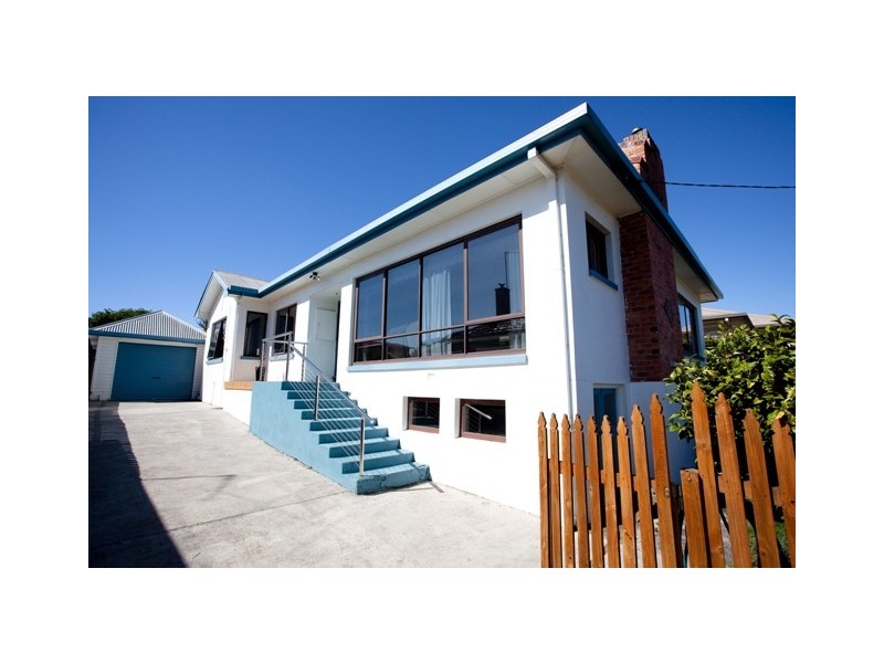 30 Ashburner Street, Devonport TAS 7310