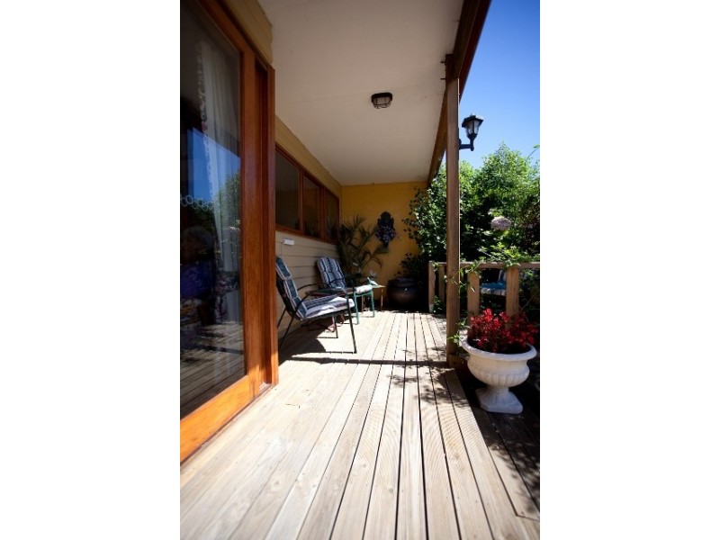 24 George Street, Devonport TAS 7310