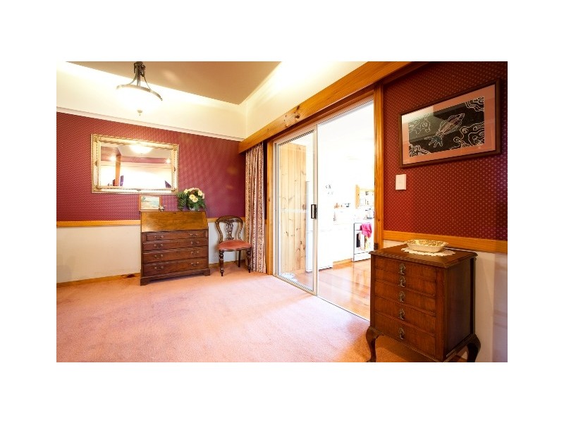 24 George Street, Devonport TAS 7310