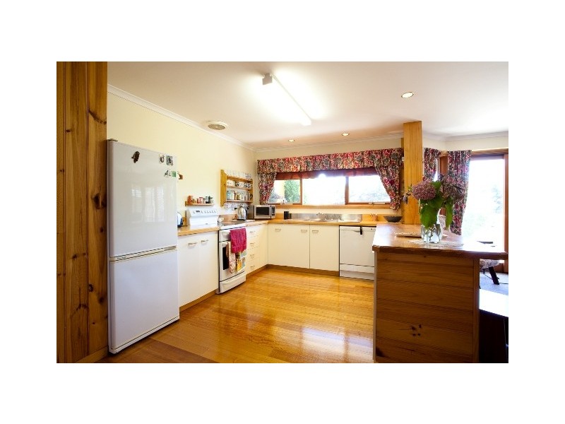 24 George Street, Devonport TAS 7310