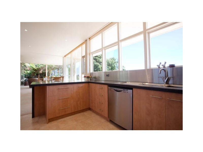 126 James Street, Devonport TAS 7310