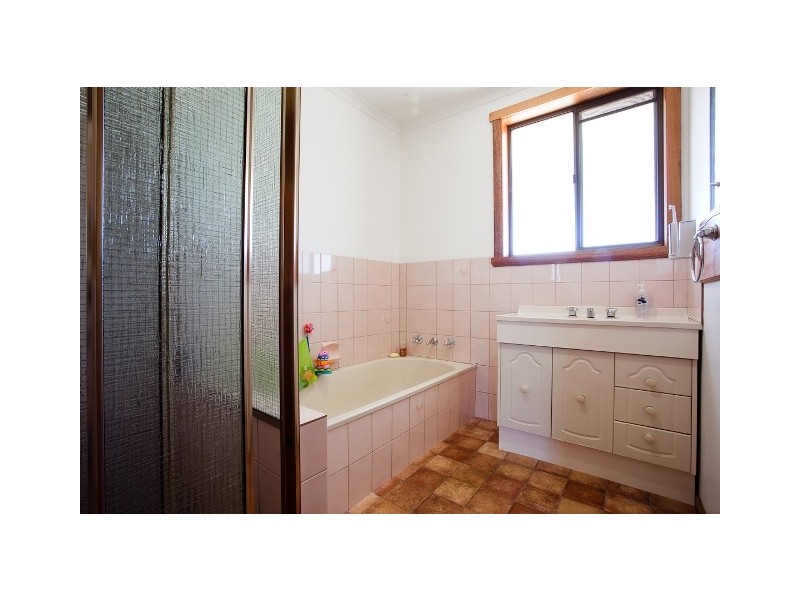 87A Hillcrest Road, Devonport TAS 7310