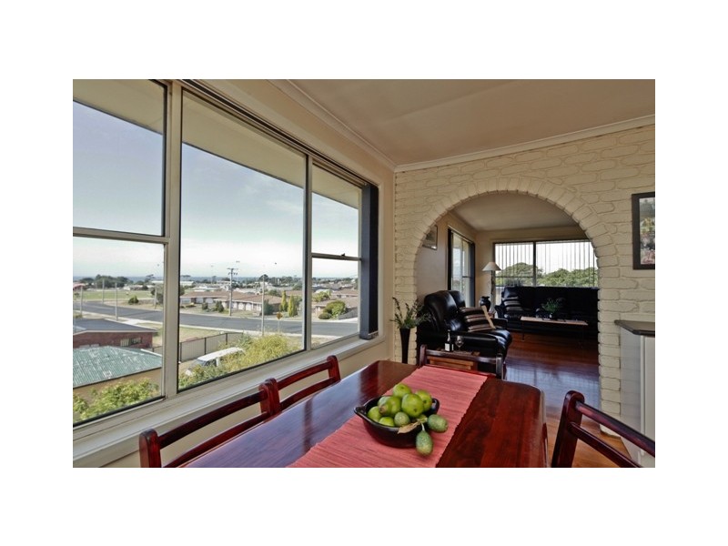 121 Gunn Street, Devonport TAS 7310