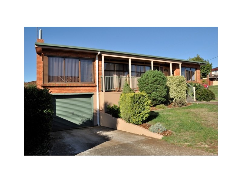 46 Lyons Avenue, Devonport TAS 7310