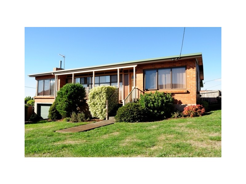 46 Lyons Avenue, Devonport TAS 7310