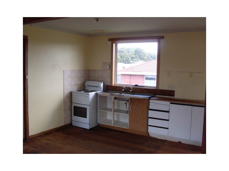 45 Chichester Drive, Devonport TAS 7310