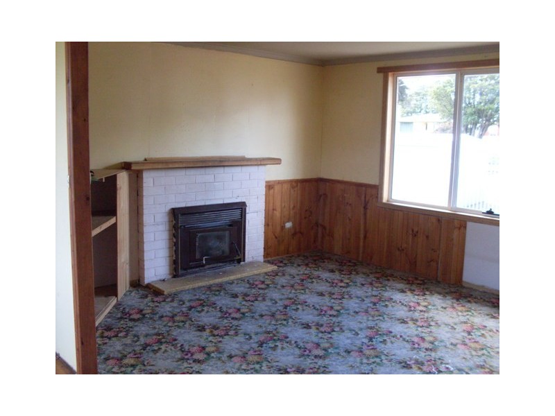 45 Chichester Drive, Devonport TAS 7310