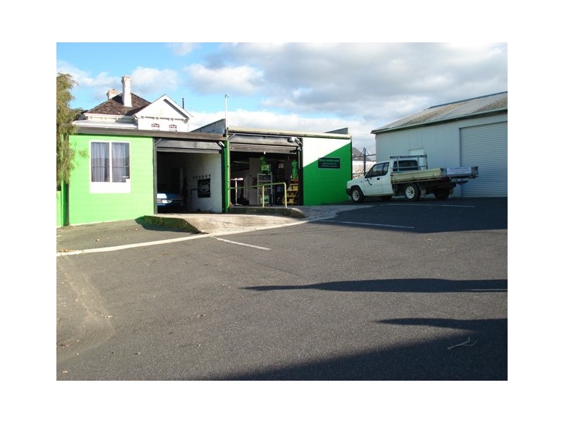 17-18 Formby Road, Devonport TAS 7310