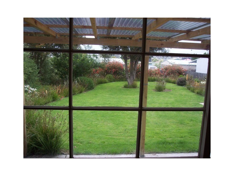 84 Gunn Street, Devonport TAS 7310