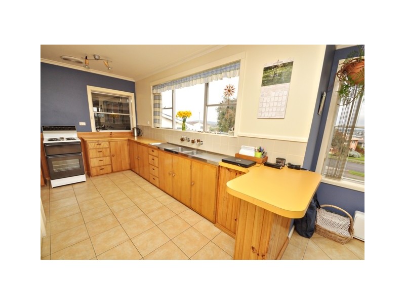 9 Winspear Place, East Devonport TAS 7310