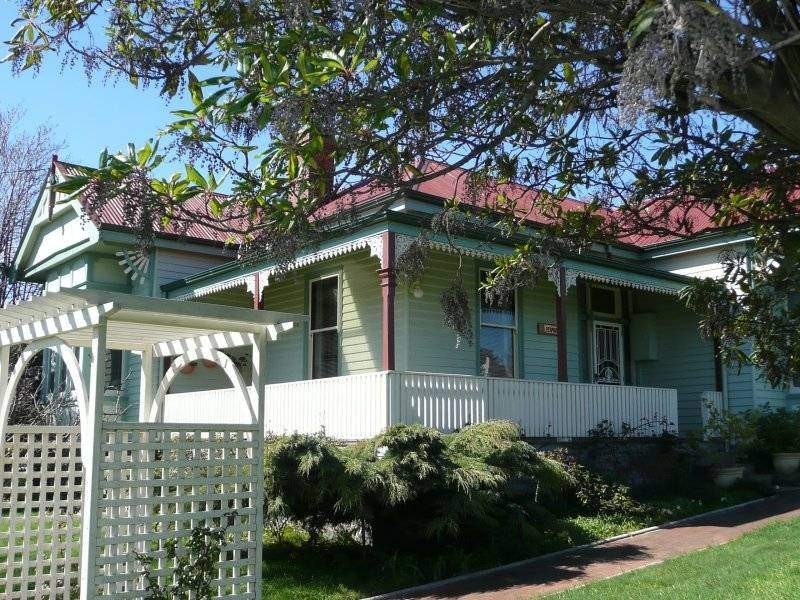 2 Main Street, Ulverstone TAS 7315