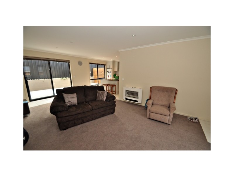 2/10 Leary Avenue, Stony Rise TAS 7310