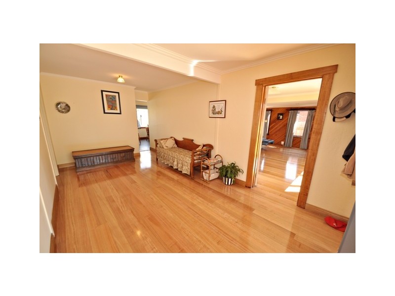 142 River Road, Ambleside TAS 7310