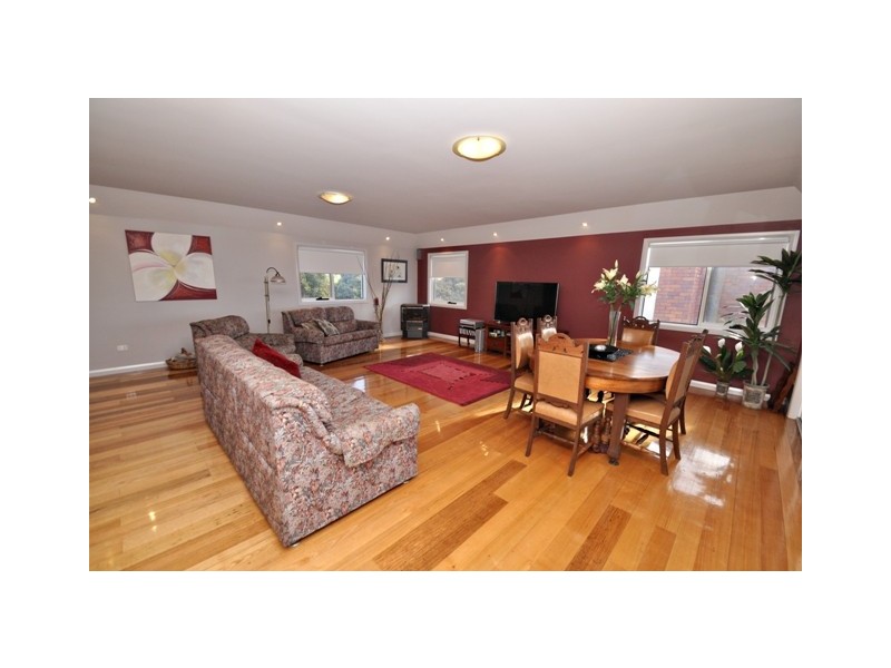 4 Monash Court, Devonport TAS 7310