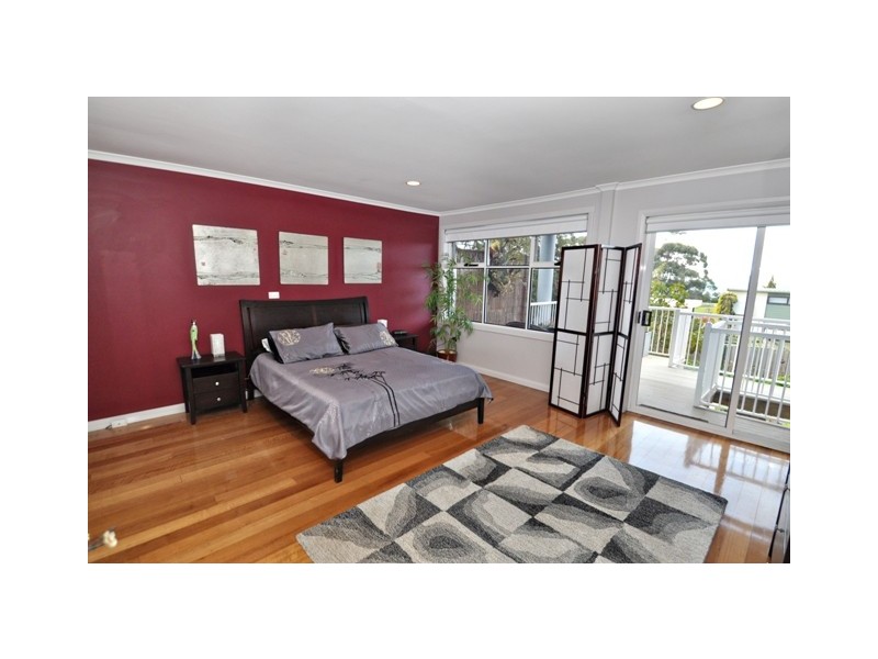 4 Monash Court, Devonport TAS 7310