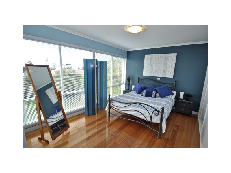 4 Monash Court, Devonport TAS 7310