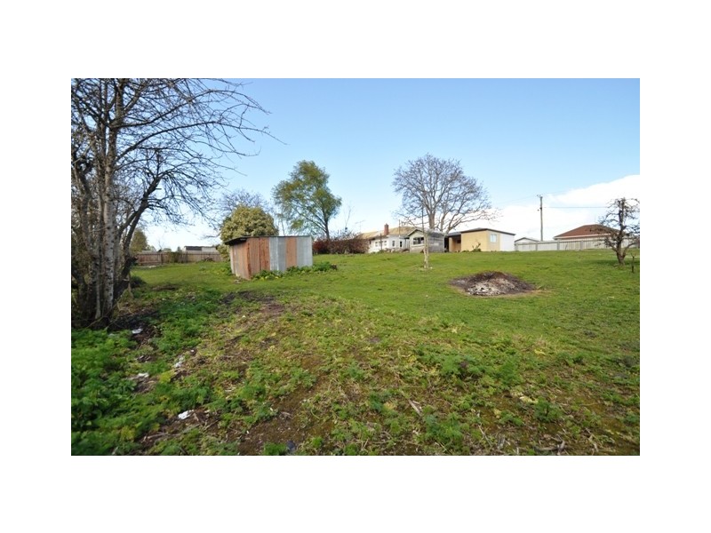 19 Hampden Street, Latrobe TAS 7307