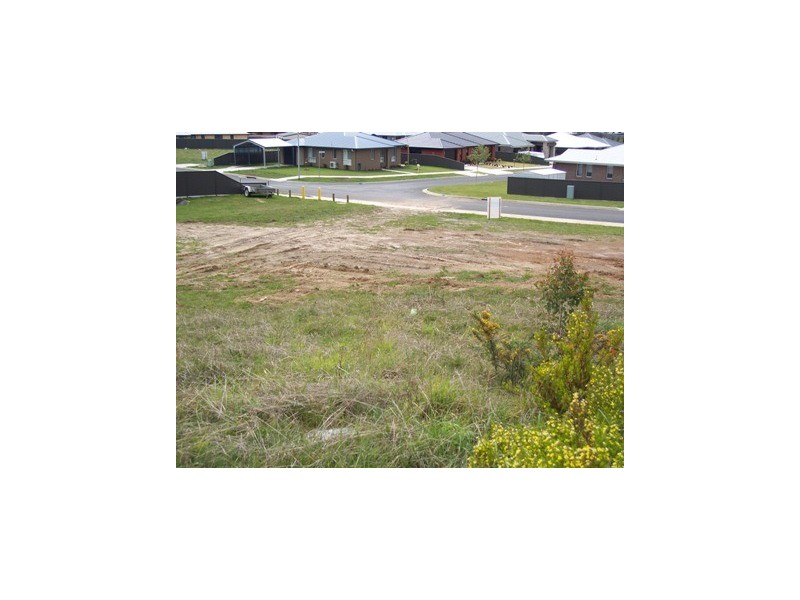 23 Washington Drive, Stony Rise TAS 7310