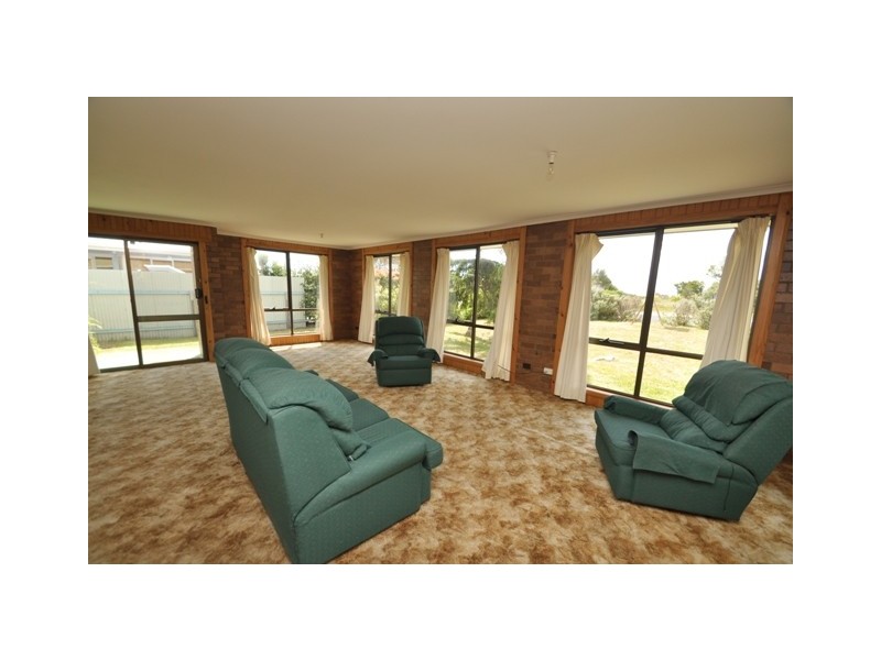 24 Shearwater Esplanade, Shearwater TAS 7307