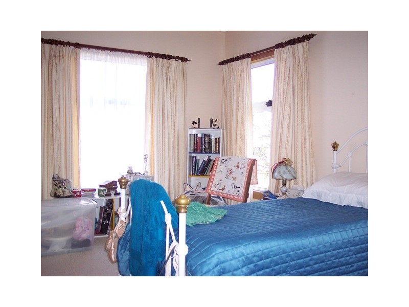 136 James Street, Devonport TAS 7310